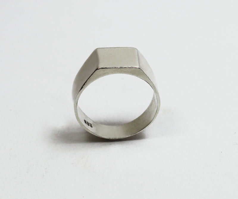 טבעת חותם מרובעת עם חריטה אישית